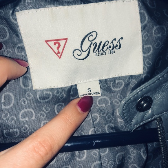 Super Cute Guess Leather Jacket - Picture 3 of 5